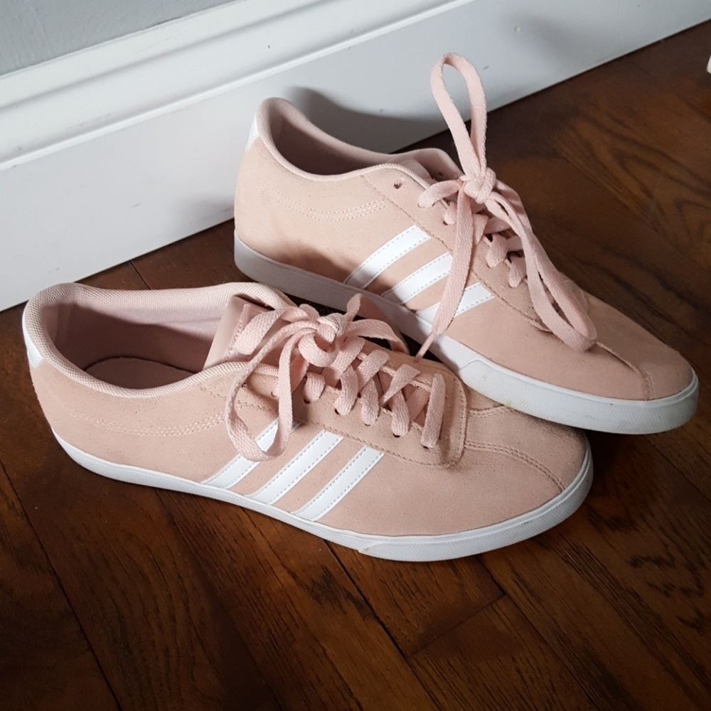 Size 9 Adidas Neo